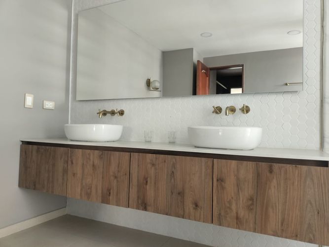 Apartamento de 3 alcobas en venta en El Poblado, Medellín, 220 m² · foto 7 de 14