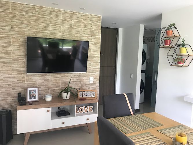 Apartamento de 3 alcobas en arriendo en Loma Del Esmeraldal, Envigado, 90 m² · foto 2 de 22