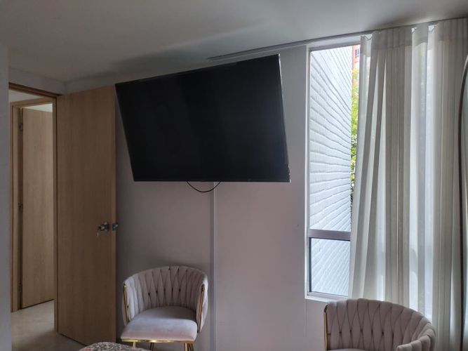 Apartamento en venta en El Poblado, Medellín · foto 6 de 14
