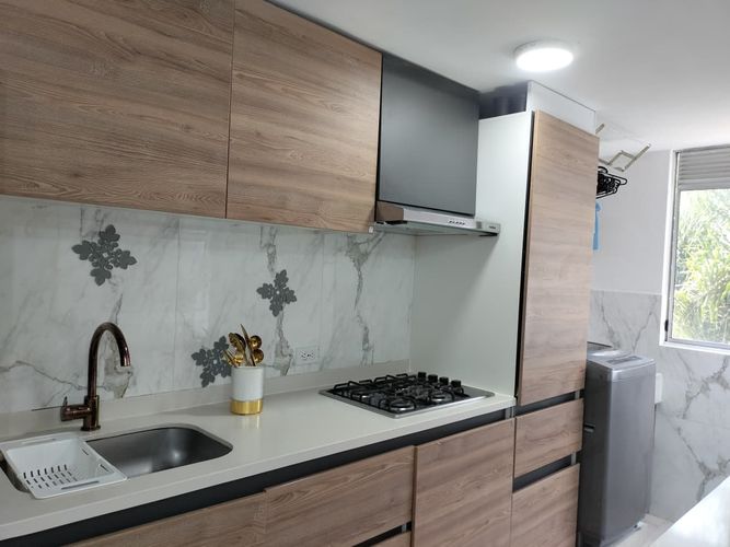 Apartamento en venta en El Poblado, Medellín · foto 5 de 14