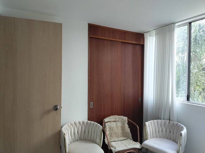 Apartamento en venta en El Poblado, Medellín · foto 11 de 14