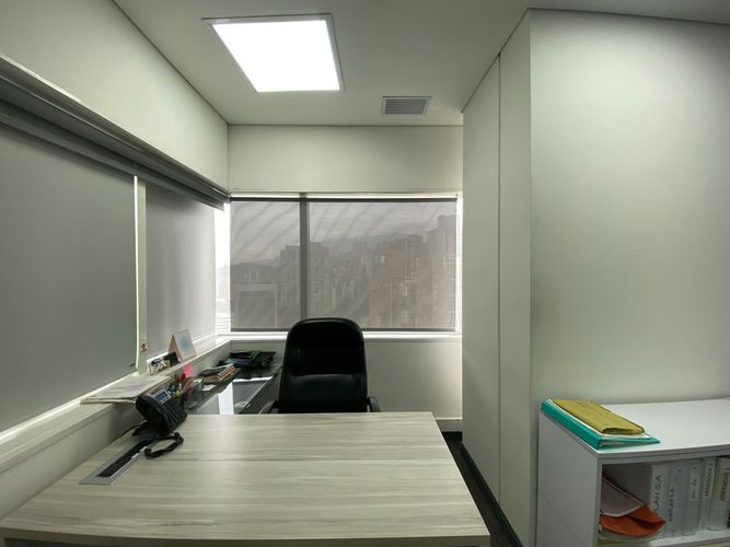 Oficina en arriendo en El Poblado, Medellín, 100 m² · foto 8 de 9
