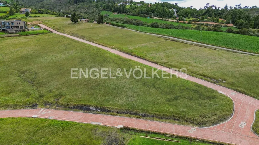 Lote en venta en Yerbabuena, Sopó · foto 2 de 6
