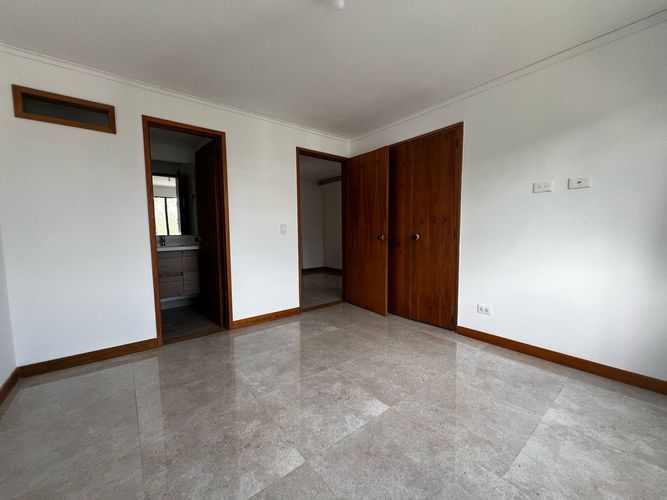 Apartamento de 3 alcobas en arriendo en El Diamante 2, Medellín, 162 m² · foto 11 de 20