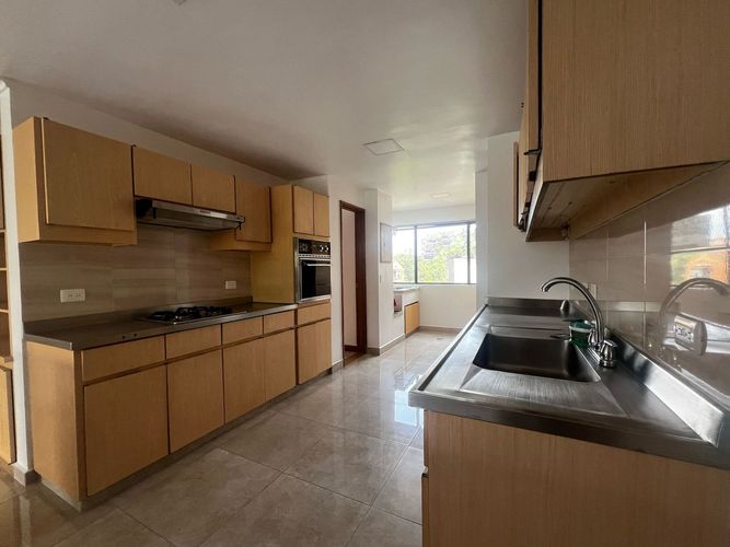 Apartamento de 3 alcobas en arriendo en El Diamante 2, Medellín, 162 m² · foto 20 de 20