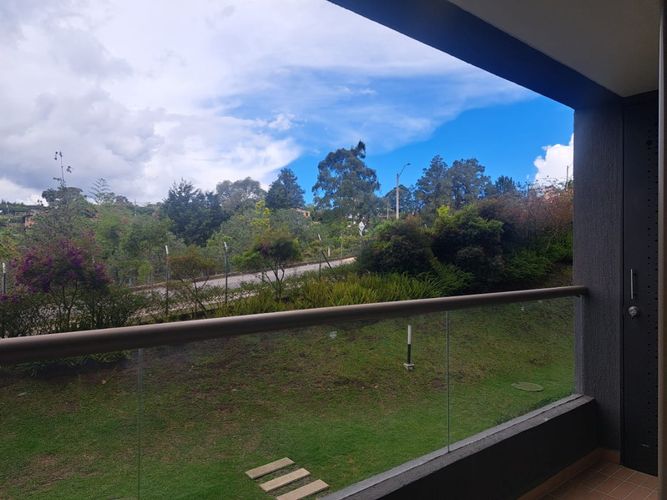 Apartamento de 3 alcobas en venta en Centro, Rionegro, 80 m² · foto 9 de 21