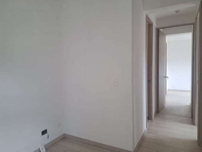 Apartamento de 3 alcobas en venta en Centro, Rionegro, 80 m² · foto 12 de 21