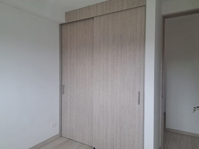 Apartamento de 3 alcobas en venta en Centro, Rionegro, 80 m² · foto 14 de 21