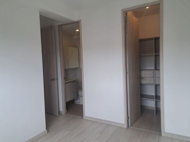 Apartamento de 3 alcobas en venta en Centro, Rionegro, 80 m² · foto 18 de 21