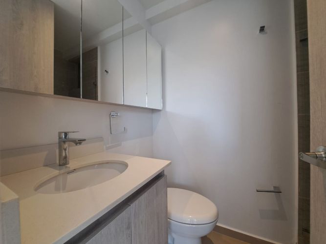 Apartamento de 2 alcobas en venta en Centro, Rionegro, 80 m² · foto 14 de 24