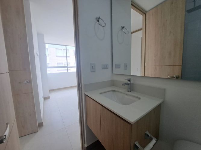 Apartamento de 3 alcobas en venta en Santa Ana, Rionegro, 76 m² · foto 13 de 19