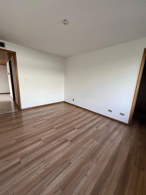 Apartamento de 4 alcobas en venta en Santa Teresita, Cali, 189 m² · foto 6 de 11