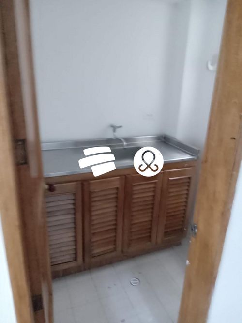 Local en venta en El Porvenir, Rionegro, 239 m² · foto 7 de 8