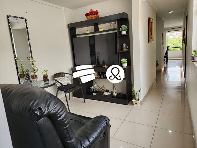 Apartamento de 3 alcobas en venta en Laureles, Medellín, 110 m² · foto 16 de 24