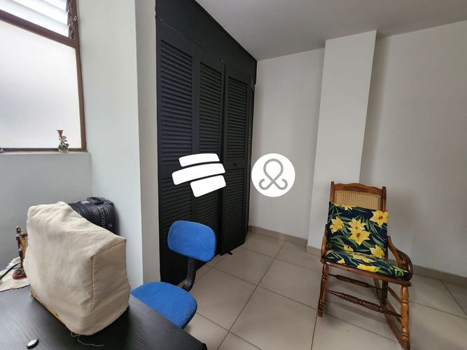 Apartamento de 3 alcobas en venta en Laureles, Medellín, 110 m² · foto 20 de 24