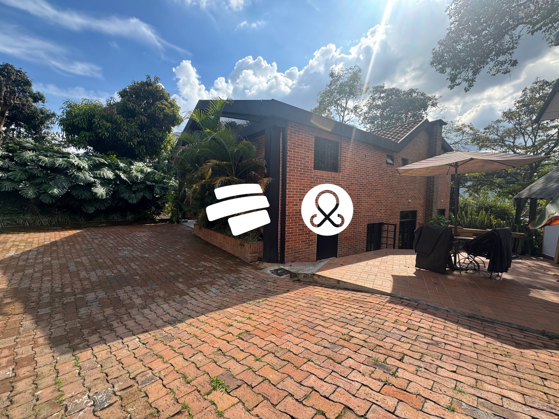 Casa en Venta en Loma del Esmeraldal, Envigado