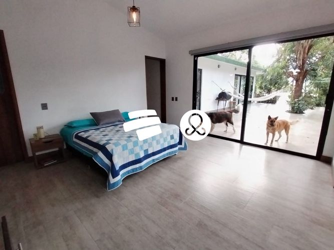 Casa de 5 alcobas en venta en Monta�Ita, Copacabana · foto 13 de 24