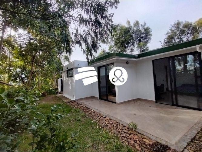 Casa de 5 alcobas en venta en Monta�Ita, Copacabana · foto 21 de 24
