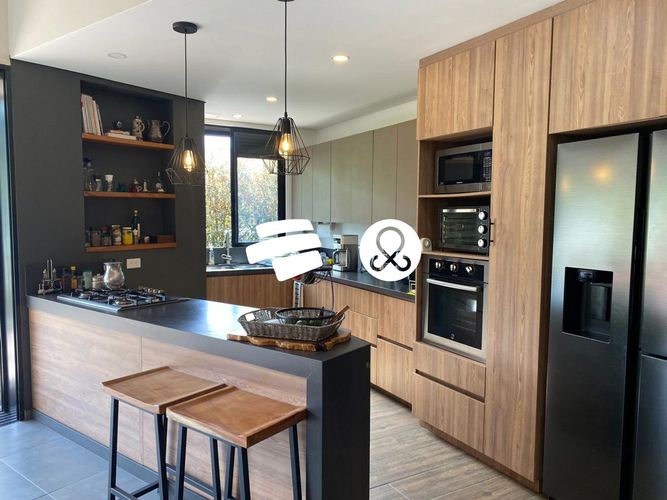 Casa de 3 alcobas en venta en Puente Pelaez, El Retiro, 1142 m² · foto 8 de 16
