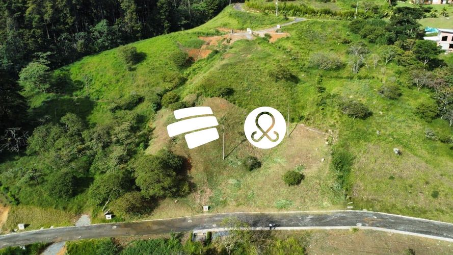 Lote en venta en Escobero, Envigado, 2240 m² · foto 5 de 10