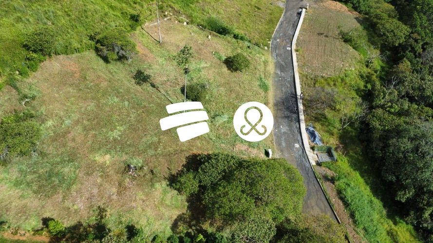 Lote en venta en Escobero, Envigado, 2240 m² · foto 10 de 10