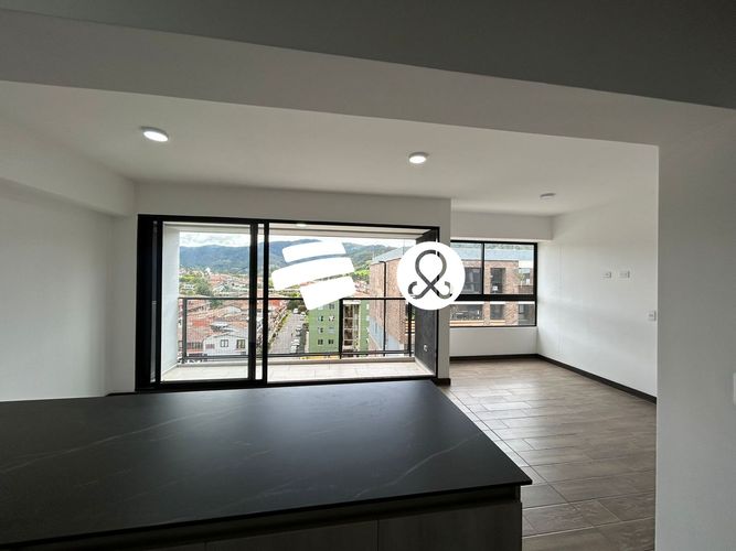 Apartamento de 2 alcobas en venta en El Carmen, El Retiro, 65 m² · foto 2 de 16