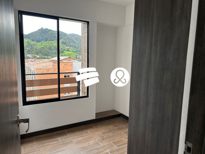 Apartamento de 3 alcobas en venta en El Carmen, El Retiro, 111 m² · foto 9 de 19