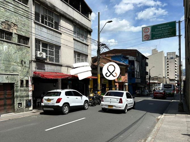 Local en venta en Boston, Medellín, 43 m² · foto 11 de 13