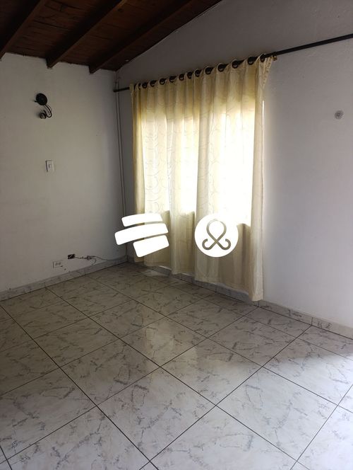 Casa de 3 alcobas en venta en Centro, Bello, 40 m² · foto 14 de 24