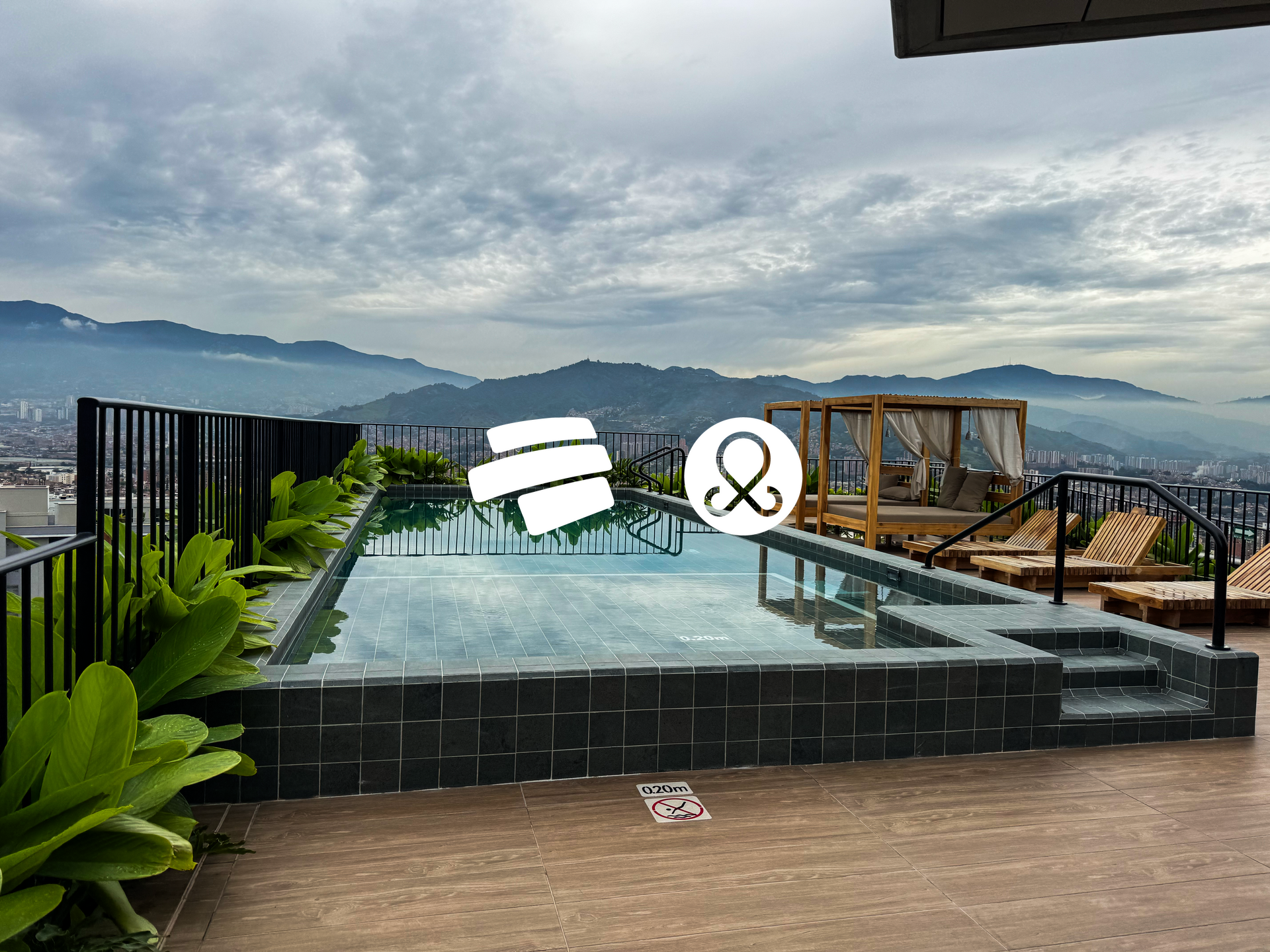 Apartamento en Venta en Loma del Esmeraldal, Envigado