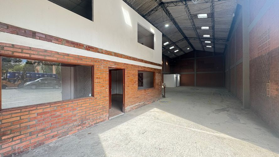 Bodega en venta en Juanchito, Candelaria, 300 m² · foto 8 de 17
