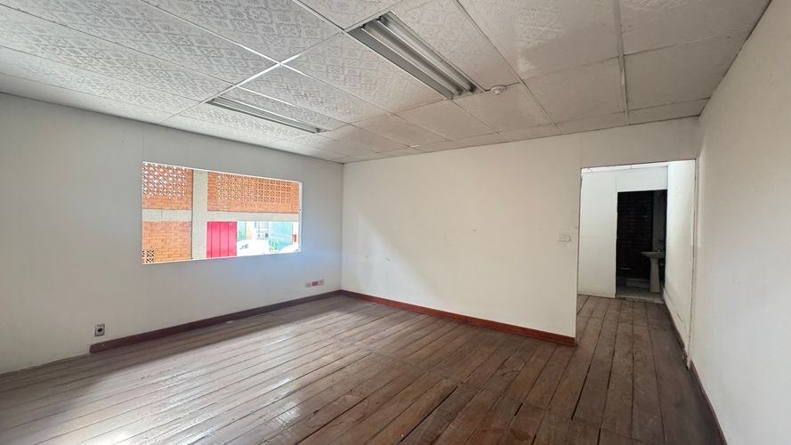 Bodega en venta en Juanchito, Candelaria, 300 m² · foto 16 de 17