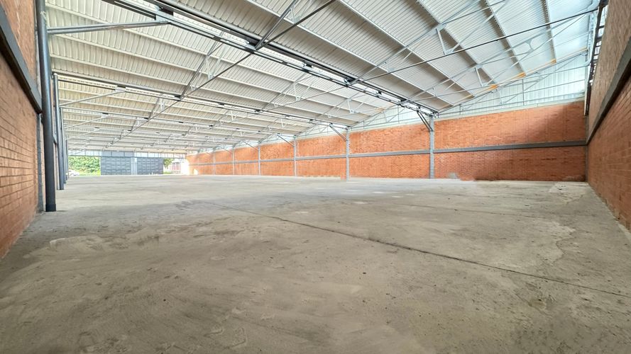 Bodega en arriendo en Alfonso Lopez, Palmira, 2000 m² · foto 8 de 18