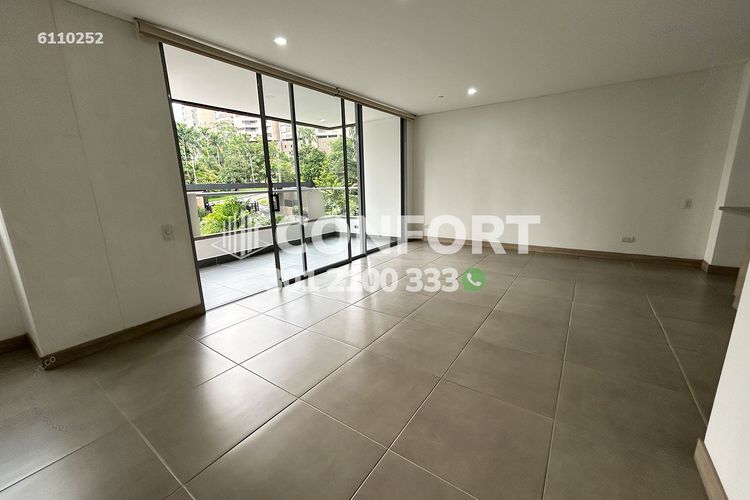Apartamento de 2 alcobas en arriendo en Cumbres, Envigado, 84 m² · foto 2 de 24