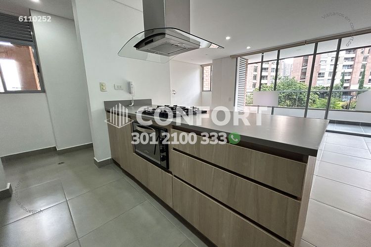 Apartamento de 2 alcobas en arriendo en Cumbres, Envigado, 84 m² · foto 9 de 24