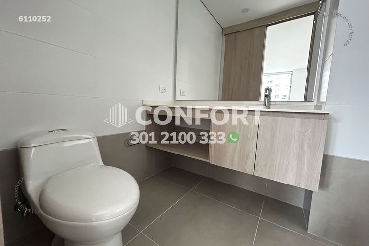 Apartamento de 2 alcobas en arriendo en Cumbres, Envigado, 84 m² · foto 21 de 24