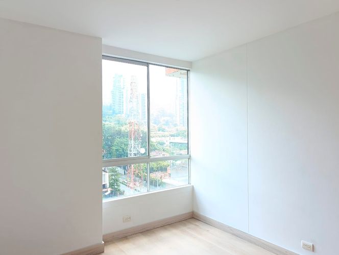 Apartamento de 2 alcobas en arriendo en El Poblado, Medellín, 92 m² · foto 15 de 18