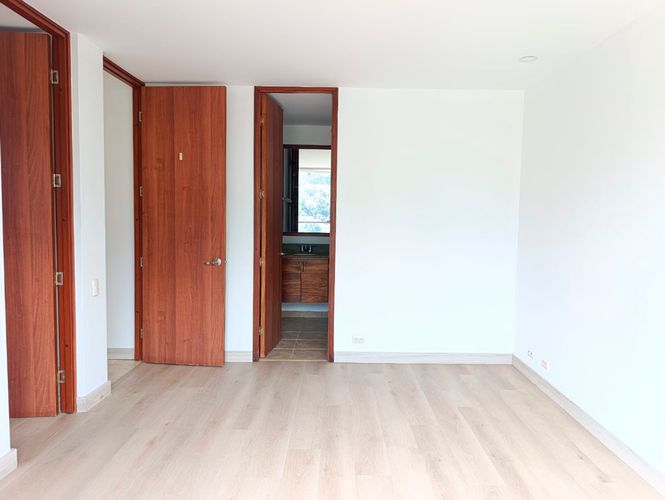 Apartamento de 2 alcobas en arriendo en El Poblado, Medellín, 92 m² · foto 12 de 18