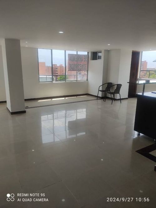 Apartamento de 3 alcobas en arriendo en La Castellana, Medellín, 140 m² · foto 3 de 12