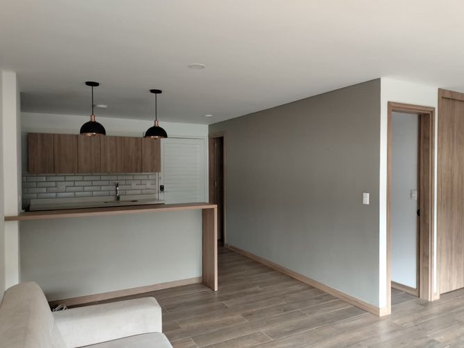 Apartamento de 1 alcoba en arriendo en El Poblado, Medellín, 46 m² · foto 3 de 12