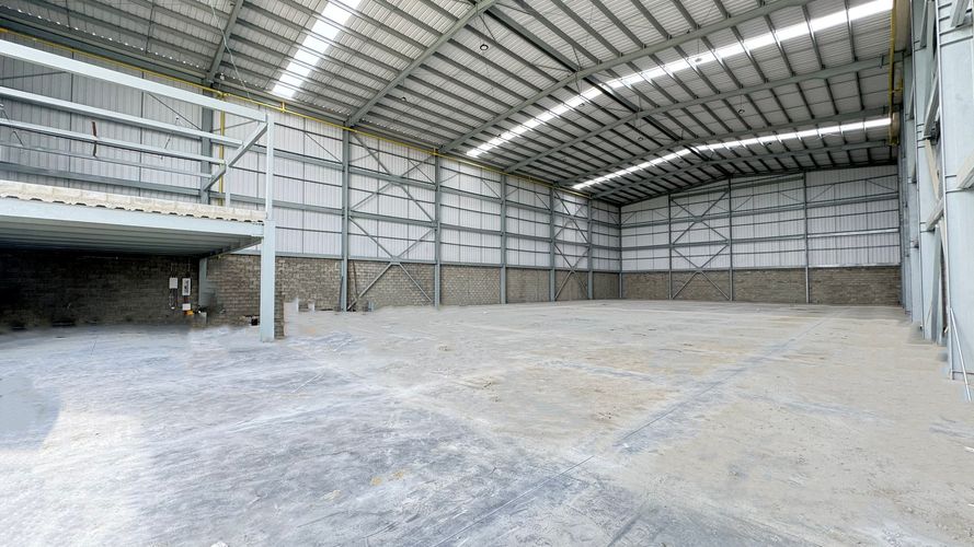 Bodega en arriendo en Cencar- Yumbo, Yumbo, 1500 m² · foto 2 de 15