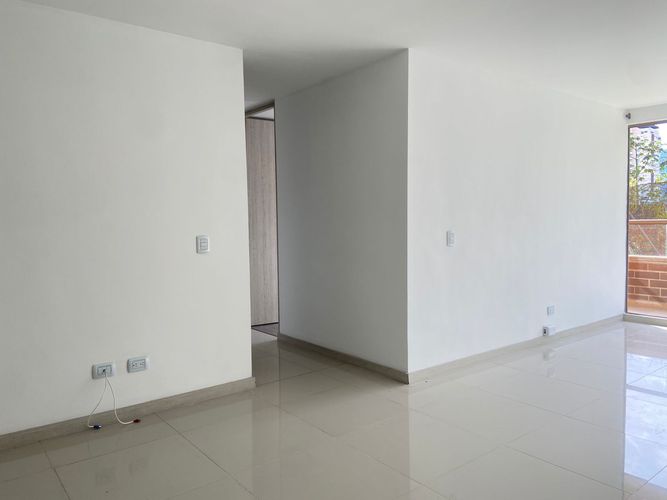 Apartamento de 3 alcobas en venta en Entreamigos, Sabaneta, 68 m² · foto 13 de 19