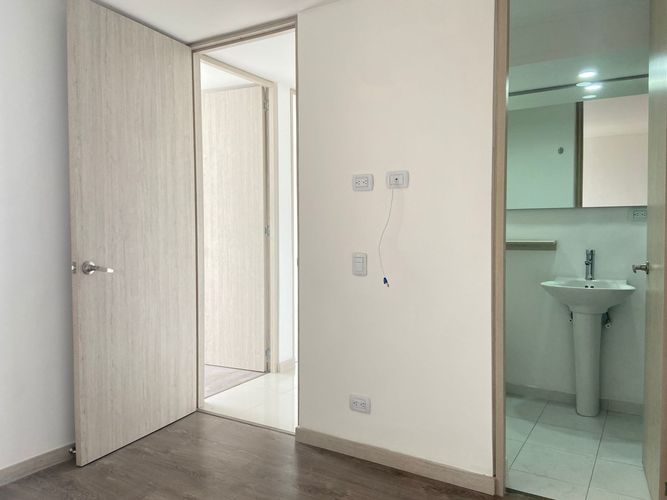 Apartamento de 3 alcobas en venta en Entreamigos, Sabaneta, 68 m² · foto 11 de 19
