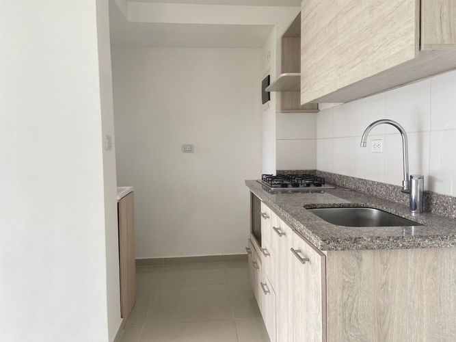 Apartamento de 3 alcobas en venta en Entreamigos, Sabaneta, 68 m² · foto 5 de 19