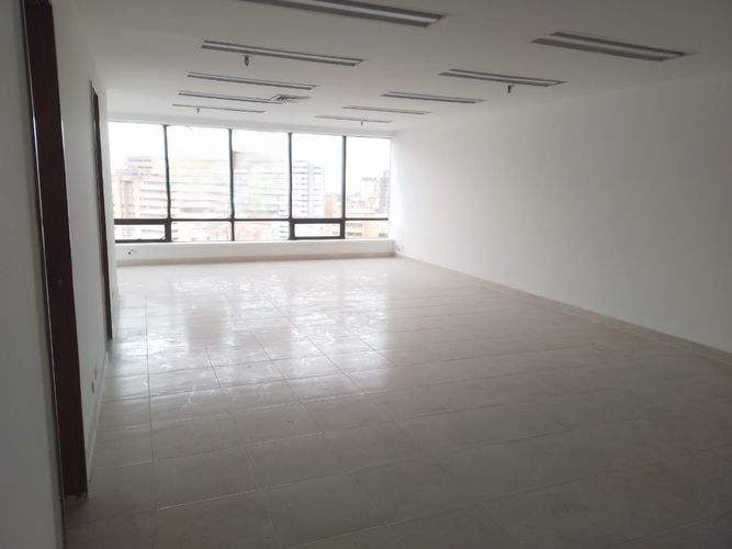 Oficina en venta en La Candelaria, Medellín, 60 m² · foto 5 de 10