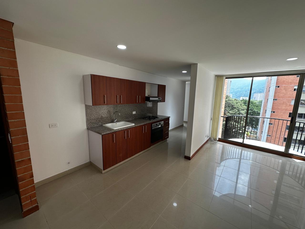 Apartamento en venta en Suramerica, Itagüí · foto 4 de 24