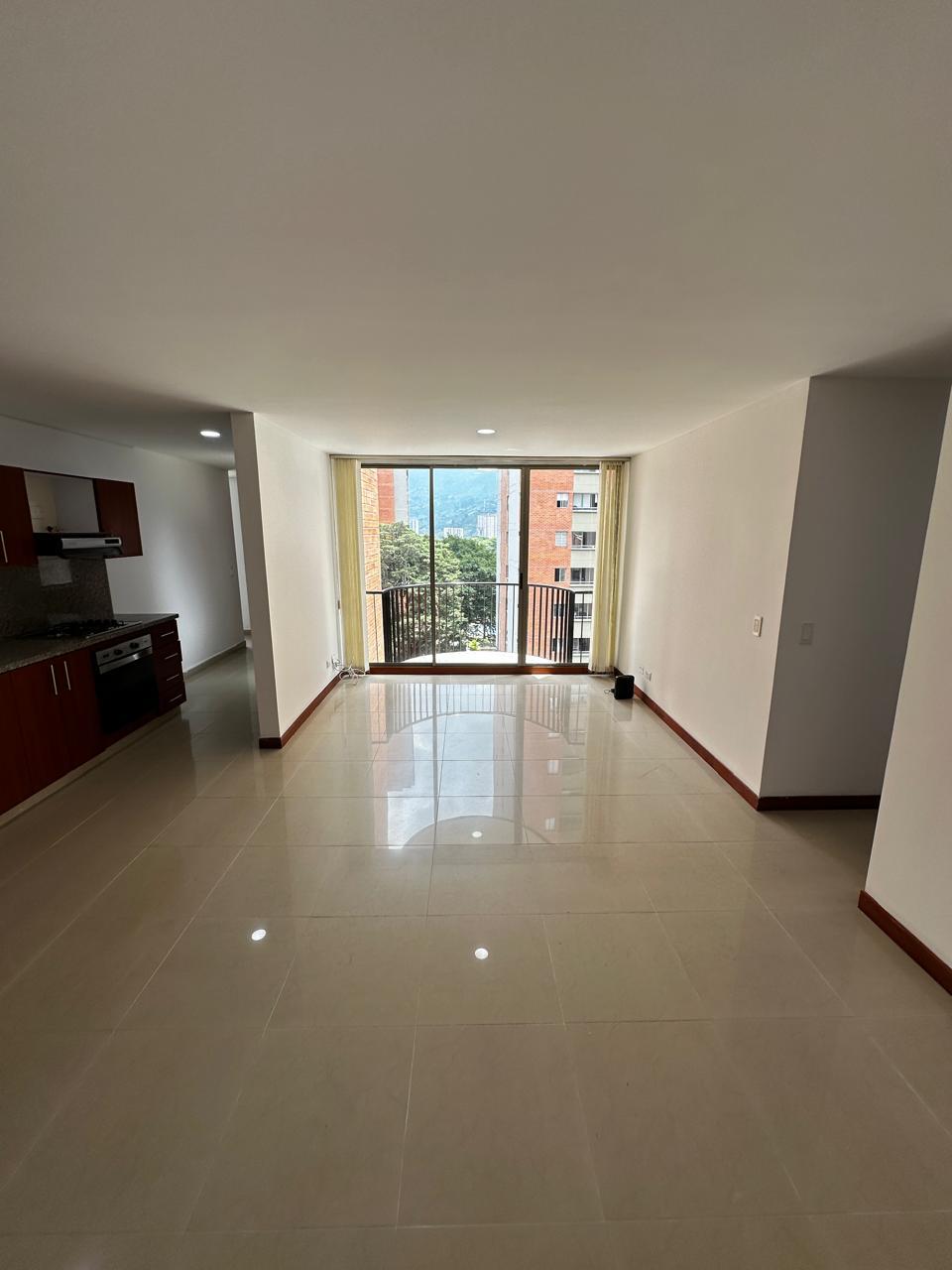 Apartamento en venta en Suramerica, Itagüí · foto 2 de 24