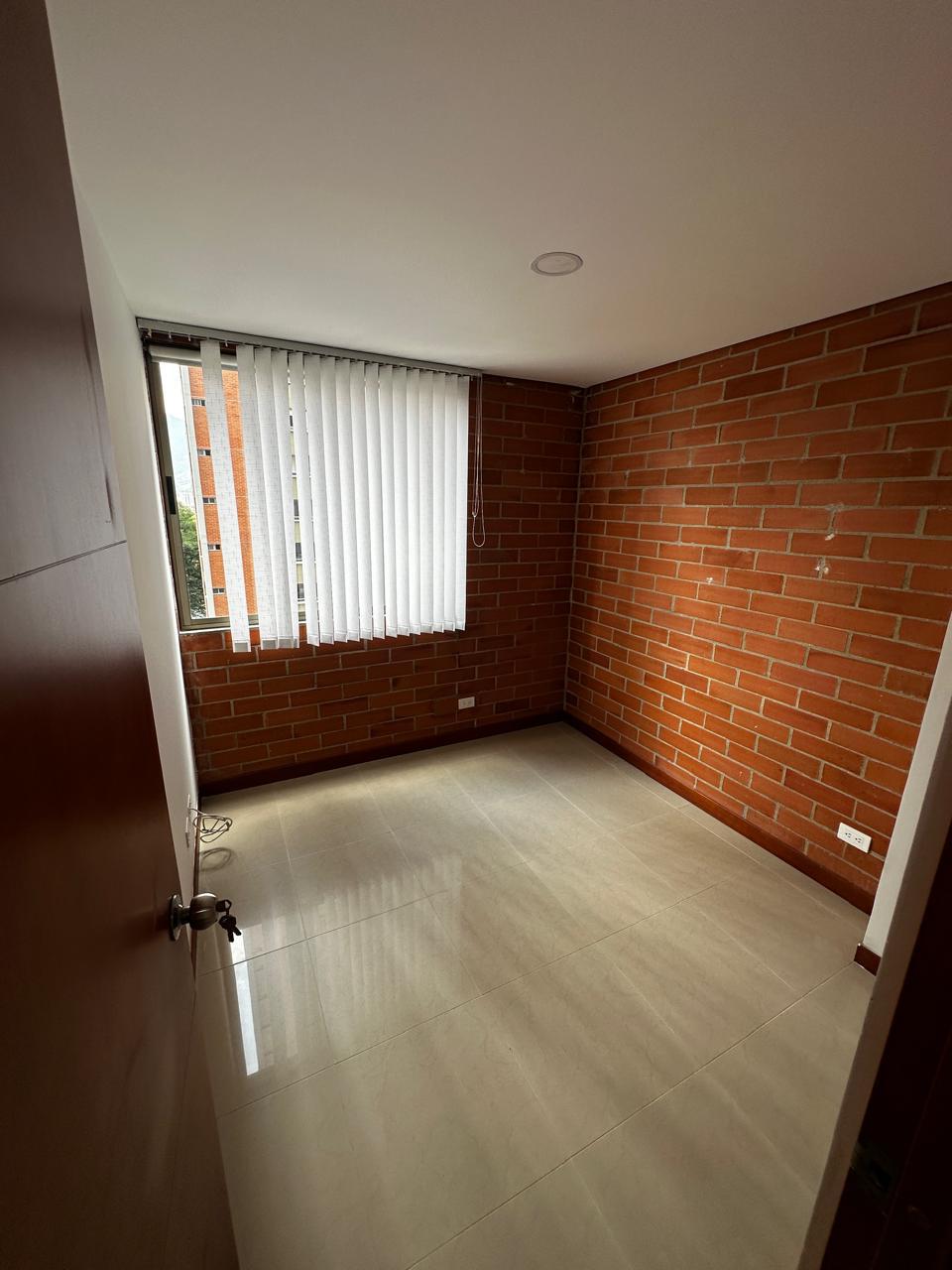 Apartamento en venta en Suramerica, Itagüí · foto 10 de 24