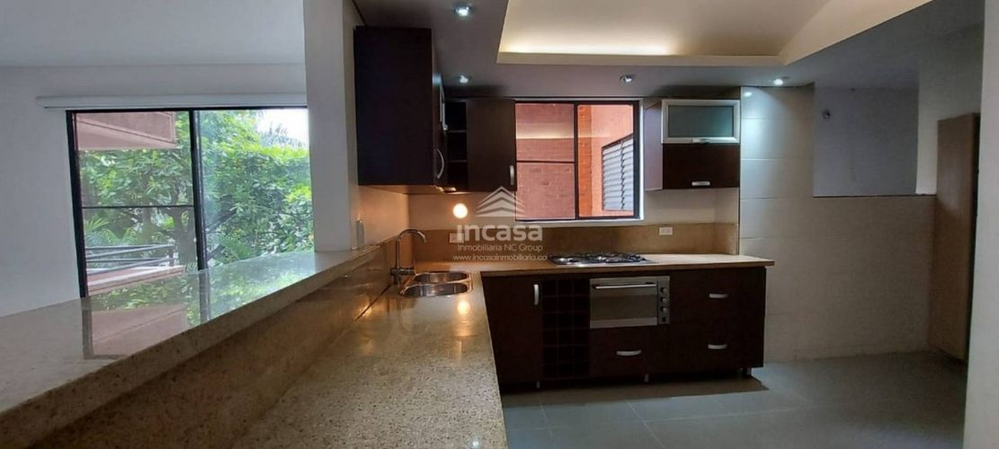 Apartamento en venta en Normandia, Cali · foto 3 de 16