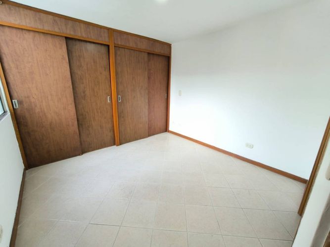 Apartamento de 3 alcobas en arriendo en Restrepo Naranjo, Sabaneta, 78 m² · foto 2 de 20